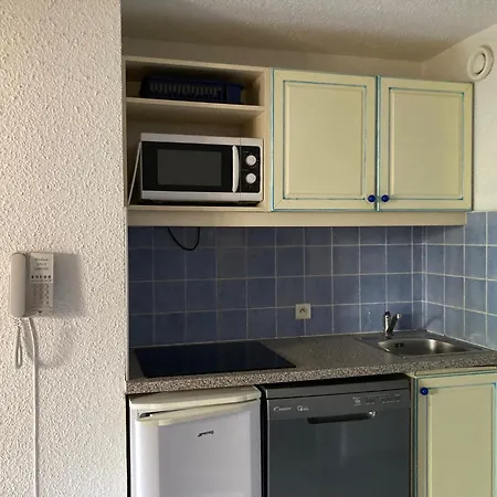 3 Personnes A Avec Acces Direct De Renecros